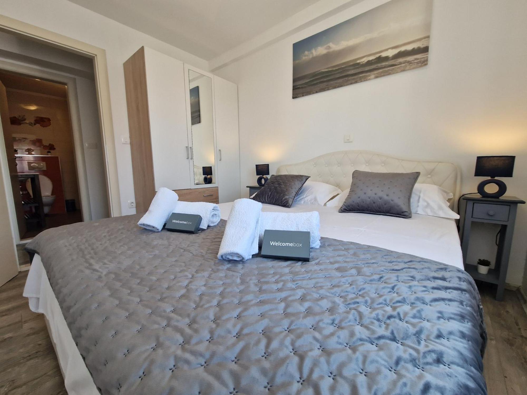 Apartments Mb Каштела Екстер'єр фото