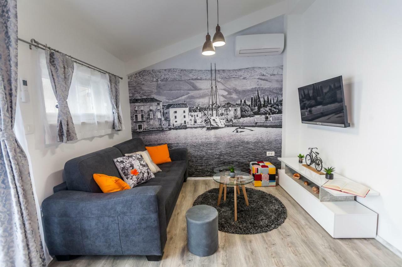 Apartments Mb Каштела Екстер'єр фото